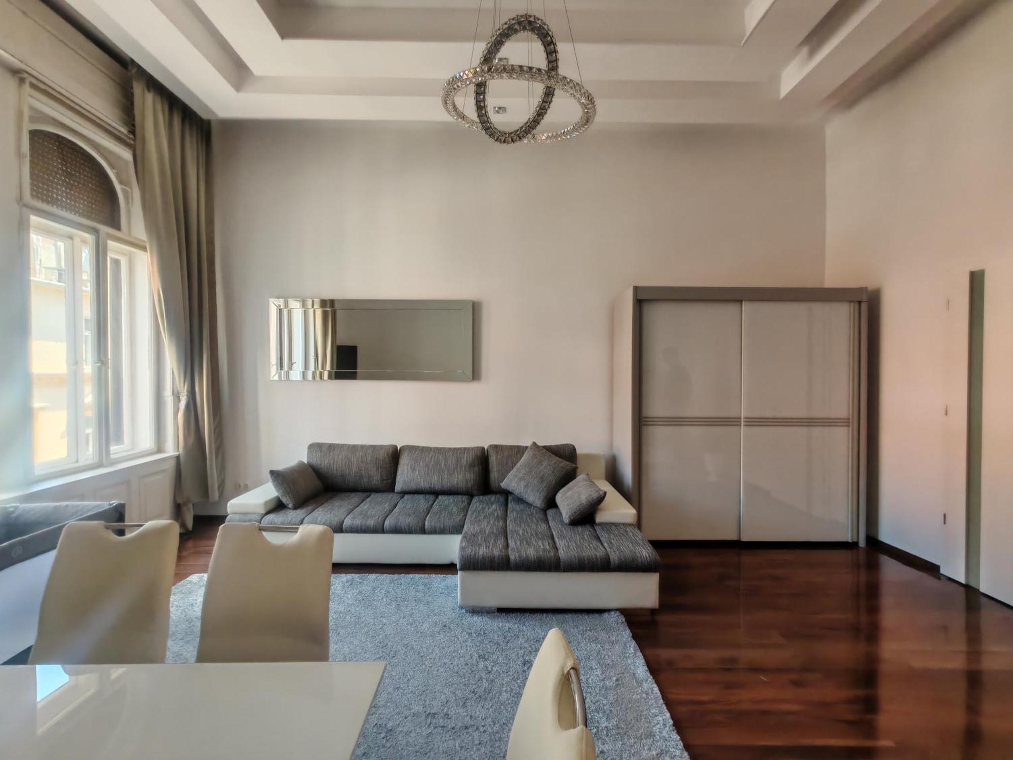 Basilika View Imperial Suite -Sas Street -Need Reservation For Free Parking Budapeste Exterior foto